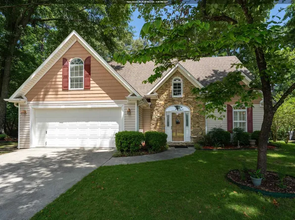 140 Greenfield Ln, Alabaster, AL 35007