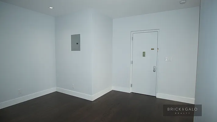 Rented by BRICK & GALO REALTY CORP | media 23