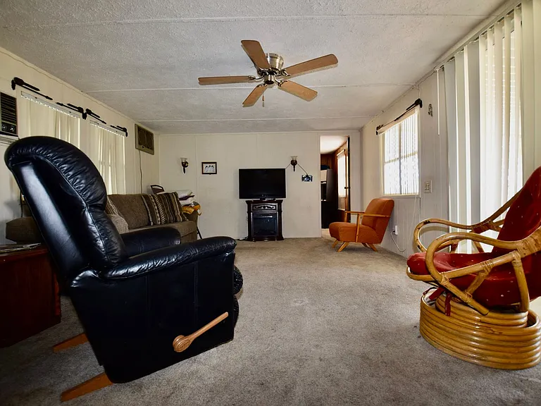 9340 E Edgewood Ave — Photo 5