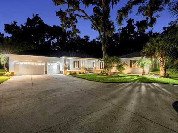 24201 OAKS BOULEVARD, LAND O LAKES, FL 34639