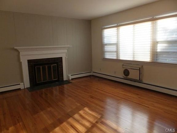4th image of 356 Highland Ave