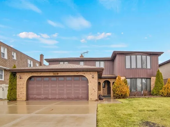 1102 Ardyce Ln, Mount Prospect, IL 60056
