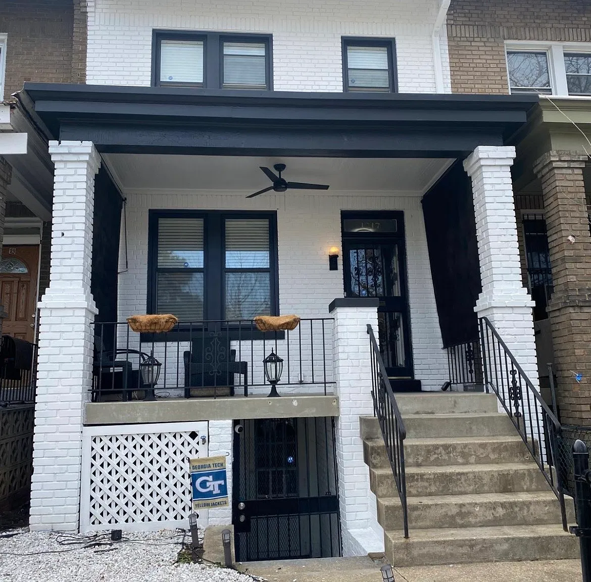 2 bed, 2192 sqft, $2,000 — Photo 1