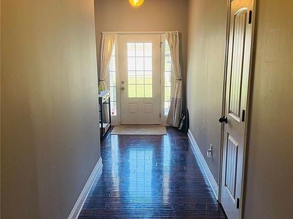 2nd image of 239 Summergate Ln