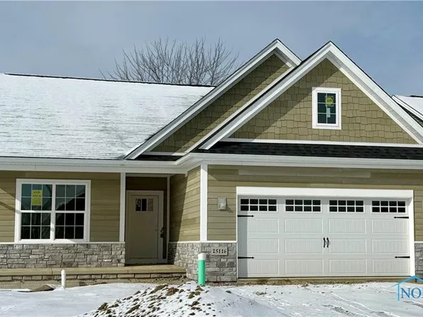 25116 Rocky Harbour Dr, Perrysburg, OH 43551