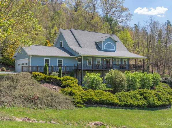 81 Kinross Ln, Waynesville, NC 28785