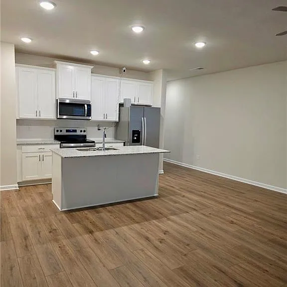 6386 Sundowner Pl SW — Photo 3