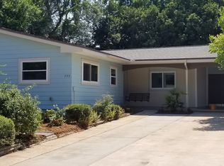 235 Phoenetia Dr, Saint Augustine, FL 32086