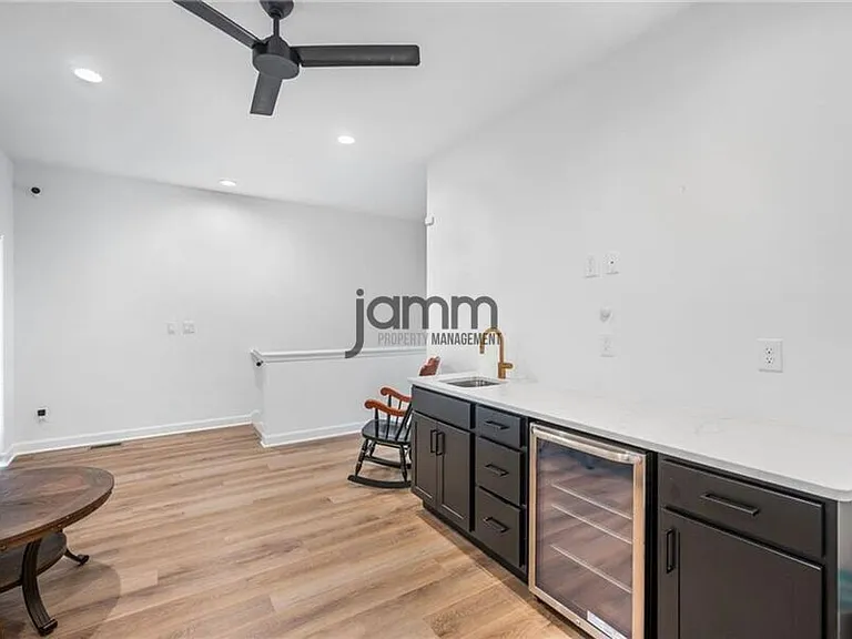 12203 Ashbury Ave — Photo 26