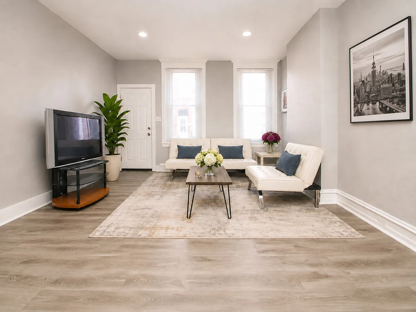 3 bed, 1.5 bath, 1072 sqft, $1,650 — Photo 3