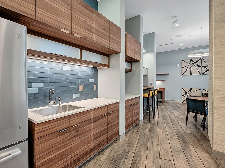 Solstice Apartments — Photo 15