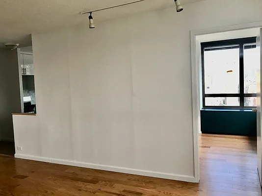 Rented by Corcoran | media 5