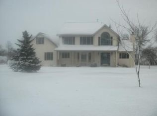 7705 S Rogers Rd, Clinton, WI 53525