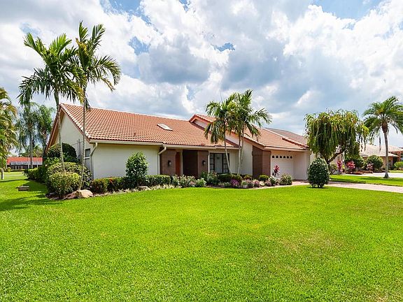 4th image of 3726 Torrey Pines Way