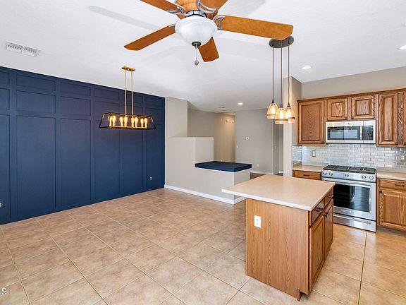 4th image of 14507 W INDIANOLA Avenue