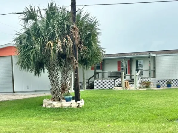 109 S Washington Blvd, Pt O Connor, TX 77982