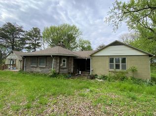 8678 N 1600th Blvd, Mount Carmel, IL 62863