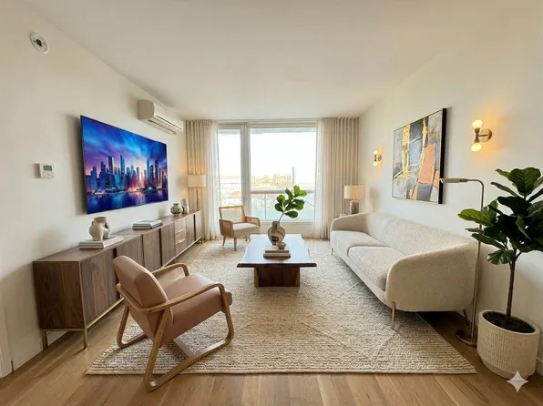 1326 Ocean Avenue image 1 of 29