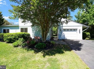 8700 Linton Ln, Alexandria, VA 22308