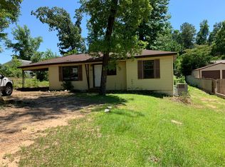 2725 1st St E, Tuscaloosa, AL 35404