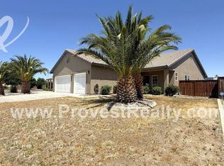 13212 Ibsen Ln, Victorville, CA 92392
