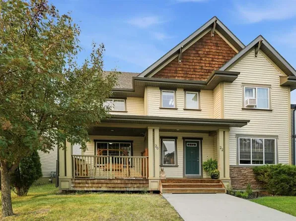 26 S Copperpond Pl SE, Calgary, AB T2Z 0L6