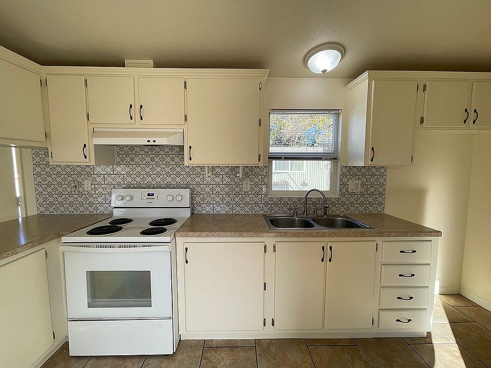 1st image of 6870 Riverland Dr Space 80