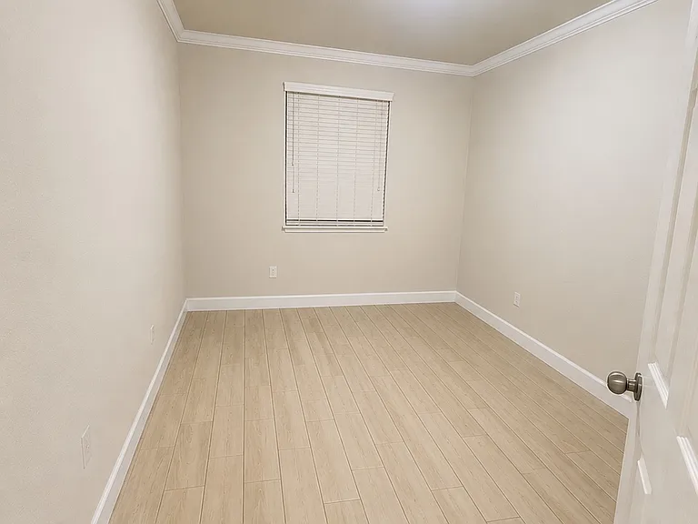 12662 Glencoe St — Photo 5