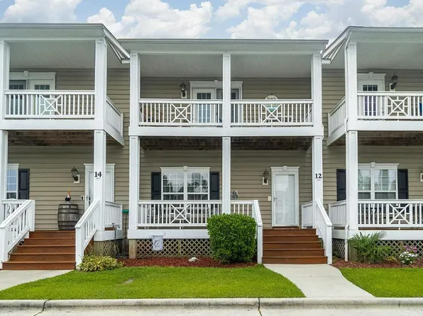 12 Schooner Dr, Swansboro, NC 28584