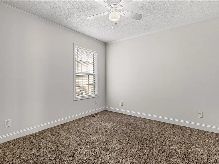 10629 Lone Star Way — Photo 12