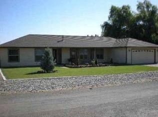 25075 Taft St, Los Molinos, CA 96055