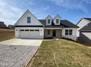 3305 Lobetti Rd, Knoxville, TN 37931