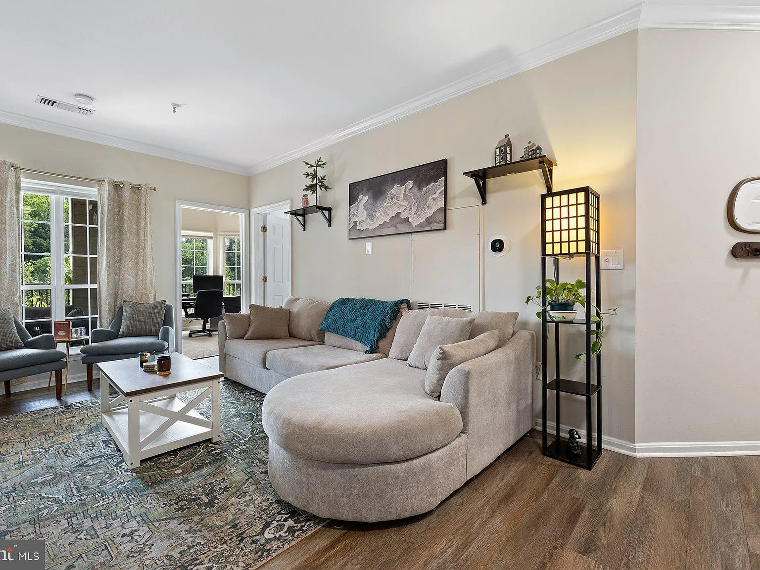 2 bed, 2.0 bath, 1160 sqft, $3,200 — Photo 3