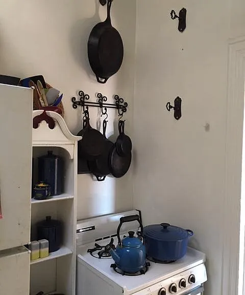 Kitchen 2/2