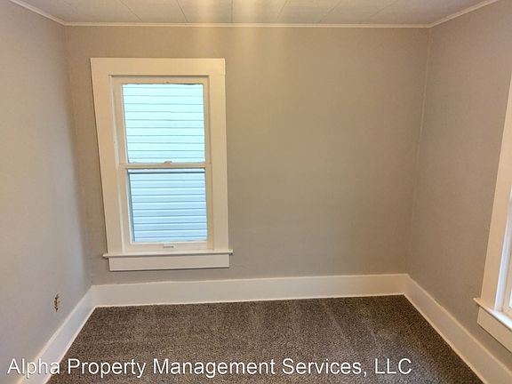 5th image of 408 S Washington Ave
