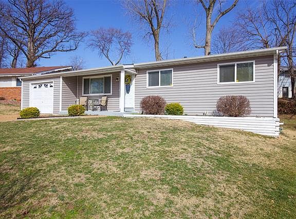 2nd image of 11806 Jonesdale Ct