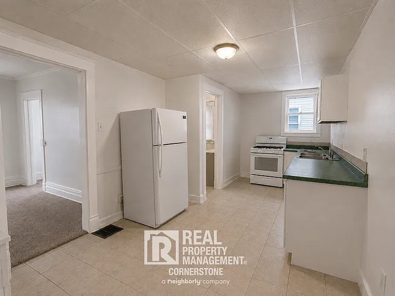603 W Vine St #1 — Photo 8