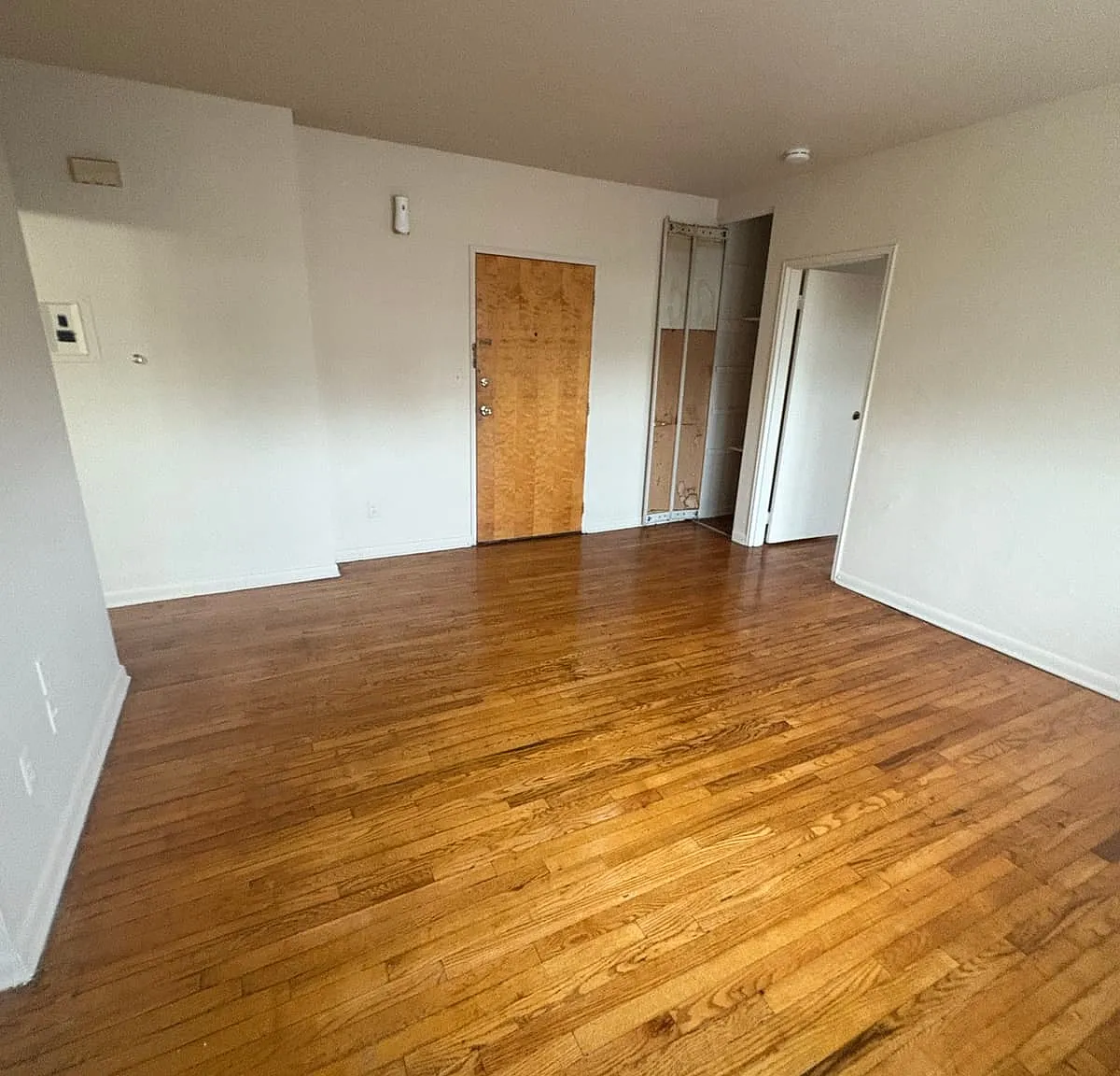 1 bed, 650 sqft, $1,600 — Photo 4