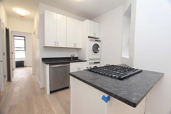 Rented by Nooklyn NYC LLC | media 13