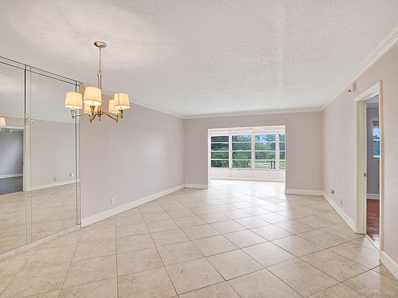 4th image of 1035 Country Club Drive Apt 302