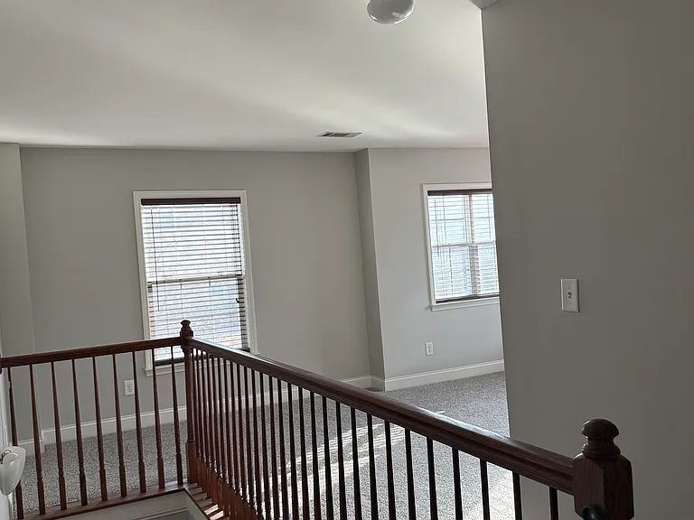 101 Silverspring Pl — Photo 21