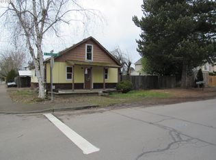 303 NW Ebberts Ave, Hillsboro, OR