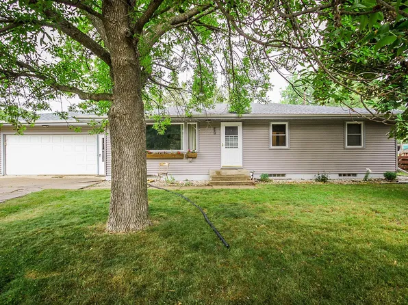 711 1st Ave, Albany, MN 56307