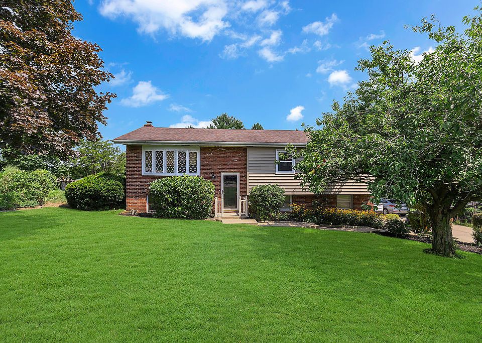 1st image of 120 Mackall Dr
