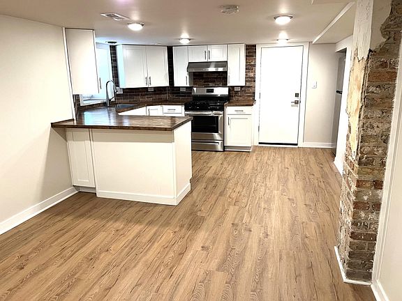 3rd image of 3714 Grand Blvd
