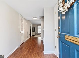 1470 Hampton Glen Ct, Decatur, GA 30033