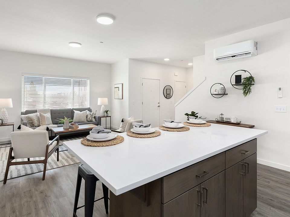 Terra Lofts | Three Bedroom Townhome