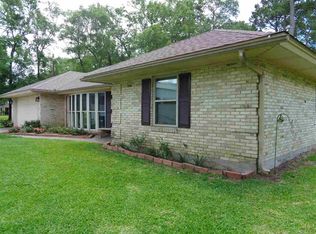 1060 Strickland St, Vidor, TX 77662