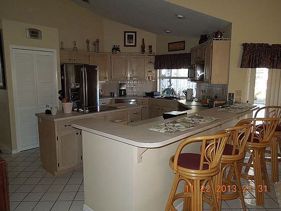 3rd image of 1941 Glen Meadows Cir