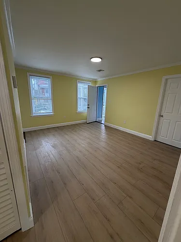 69 Jencks St Photo 1